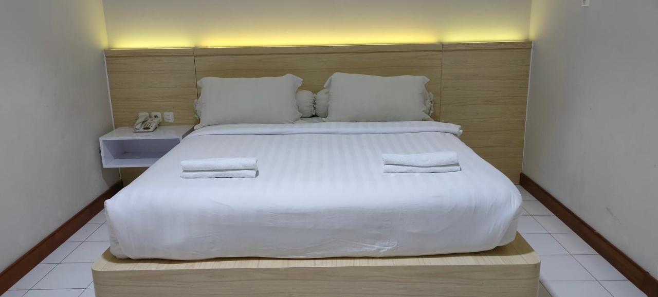 Twin Star Wisma tamu