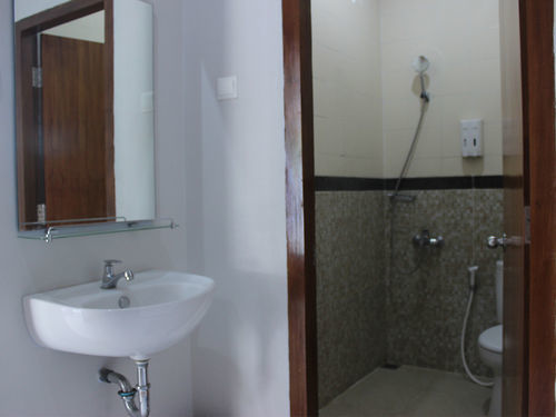 Wisma tamu Twin Star 2*